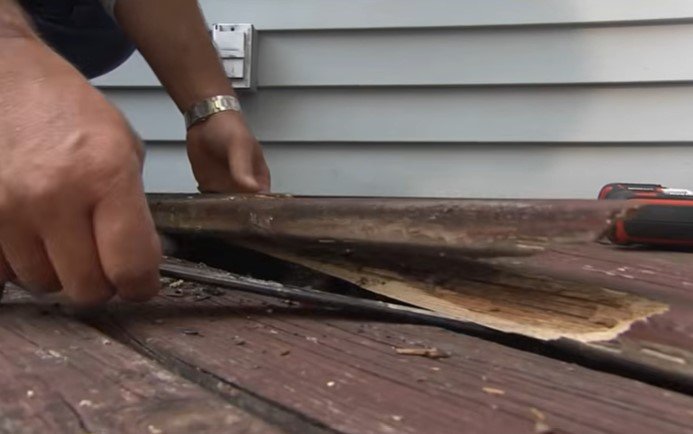 Deck stair repair in Minneapolis