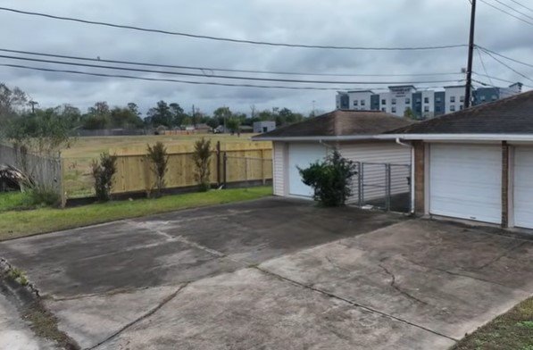 driveway cleaning Minneapolis