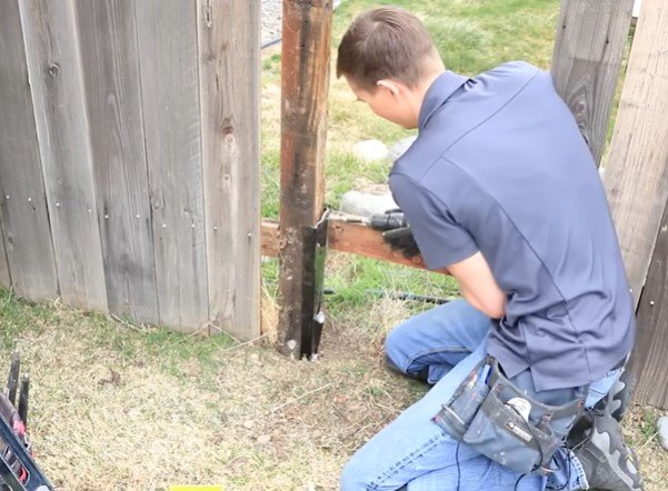 fence repair minneapolis