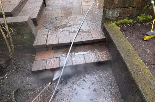 power washing Minneapolis